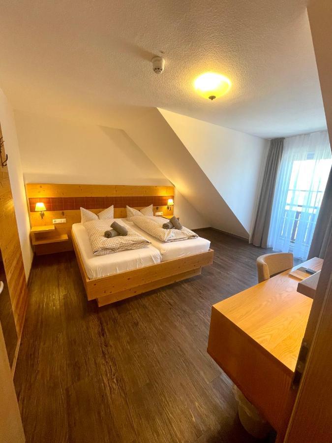 Landgasthof Linde Hepbach, Hotel & Restaurant ماركدورف المظهر الخارجي الصورة